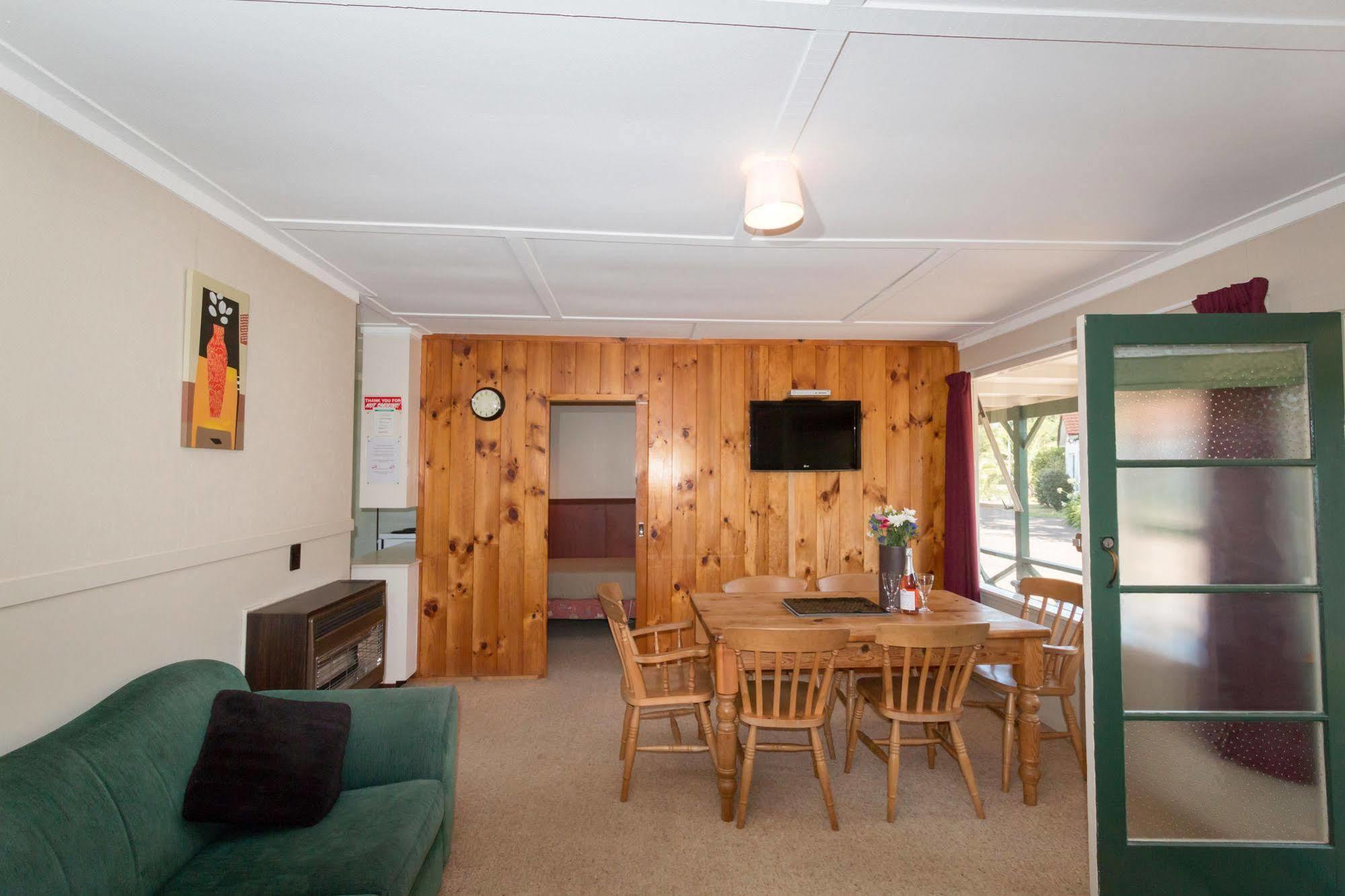 Santa Maria Motel Rotorua Exterior photo